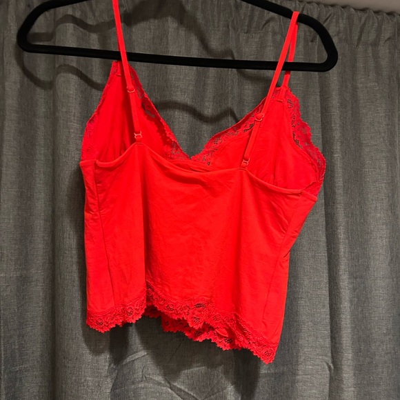 Skims Fits Everybody Lace Triangke Cami in Cayenne (Red) L - Picture 4 of 4